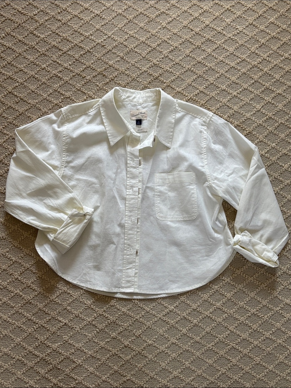 Universal Thread Cropped Button-Up Pocket Shirt